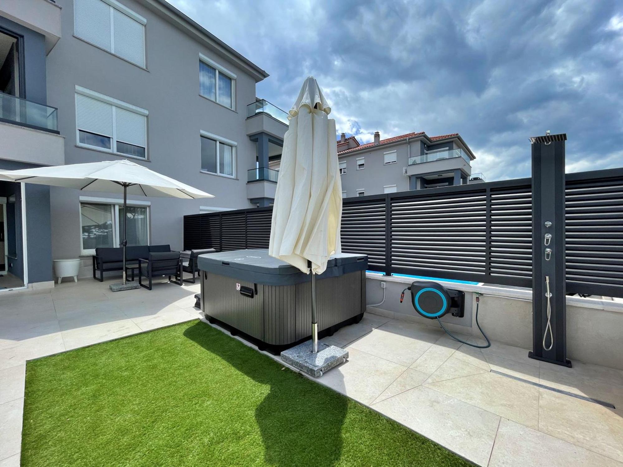 Villas Punta Silo - Luxury Apartments With Pool Екстер'єр фото